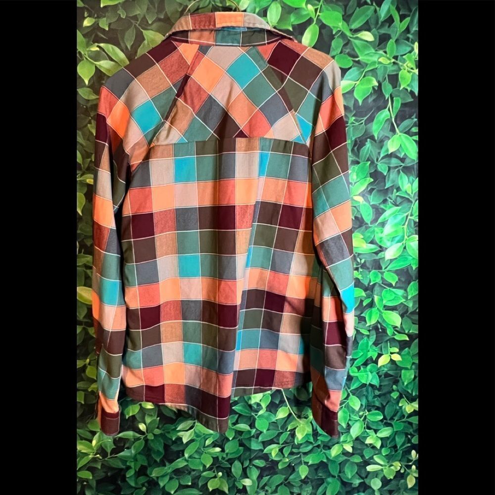 L.L. Bean Button Down - Picture 3 of 5
